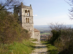Het dal, gezien vanaf de St.Felix, in het oude dorp van Marsanne.